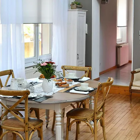 Alsacien 75m² Avec 2 Chambres, Climatisation, Jardin Prive, Proche Colmar Et Mulhouse - Fr-1-744-2 Landhuis